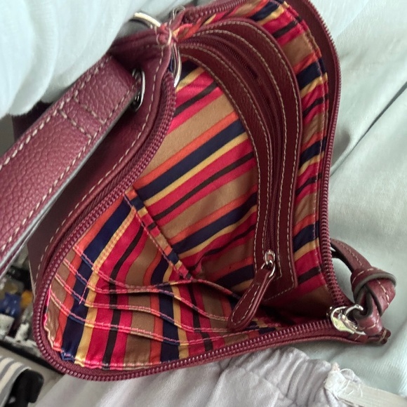 NWoT Genuine Leather Brown Wristlet Clutch Wallet, Zipper Striped Satin Interior - Picture 9 of 12